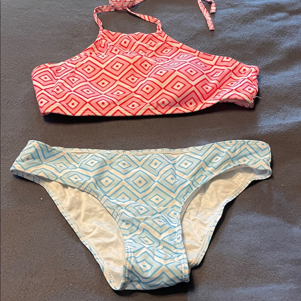 Geometric Pattern Bikini Set